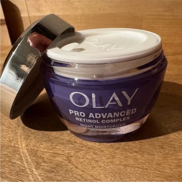 OLAY Pro Advanced Retinol Complex Night Cream - Picture 3 of 3